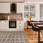 Centrum Grzybowska 6 By Polandbnb Daire