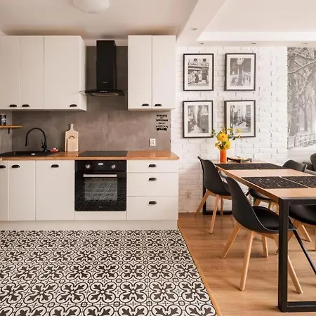 Apartman Centrum Grzybowska 6 By Polandbnb