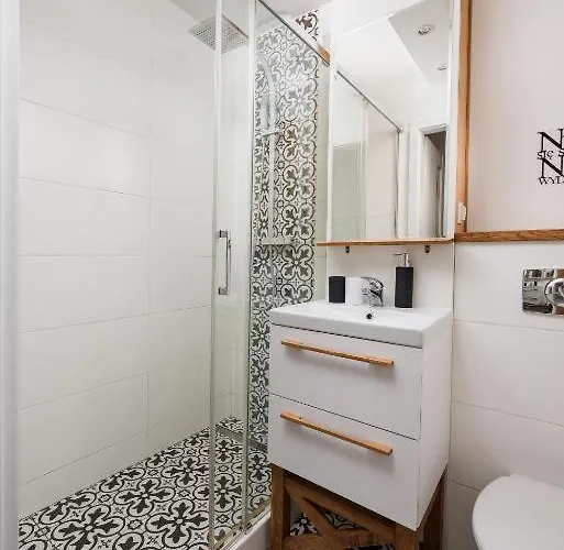 Polandbnb Grzybowska 6