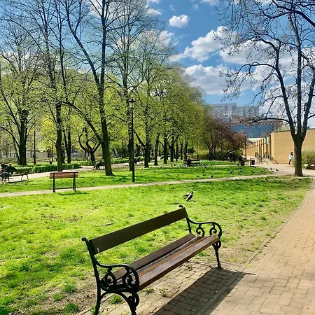 Polandbnb Grzybowska 6 Apartmán *