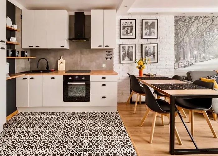 Polandbnb Grzybowska 6 Apartmán